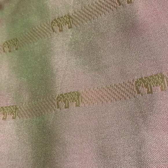 Blush Coral color Elephant Thai Silk pillow cover 16 in Square BRAND NEW!!! - Picture 6 of 10